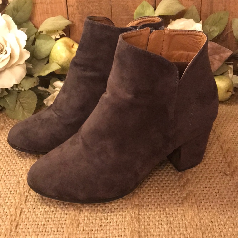 Ankle Boots / Booties Ladies Size 8 - Picture 1 of 7